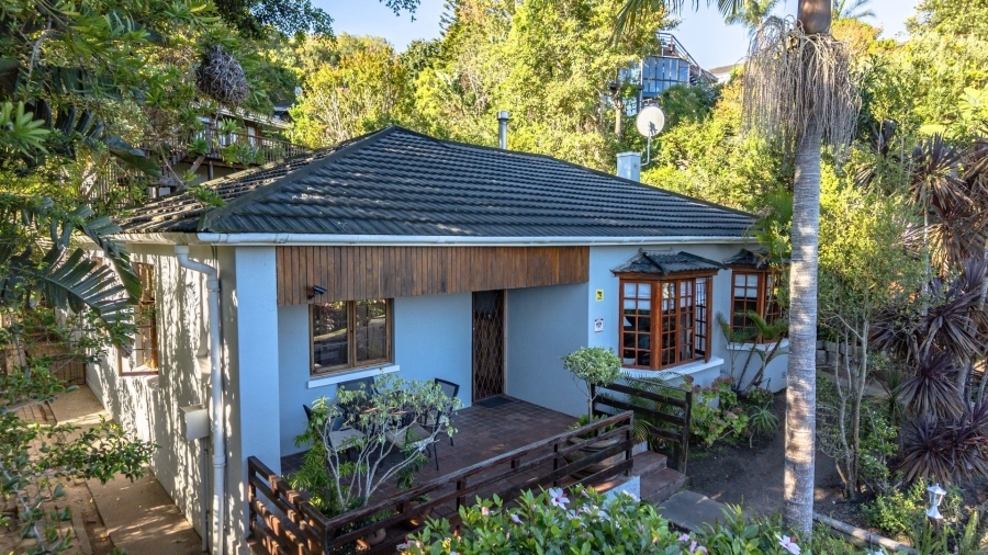 7 Bedroom Property for Sale in Paradise Western Cape
